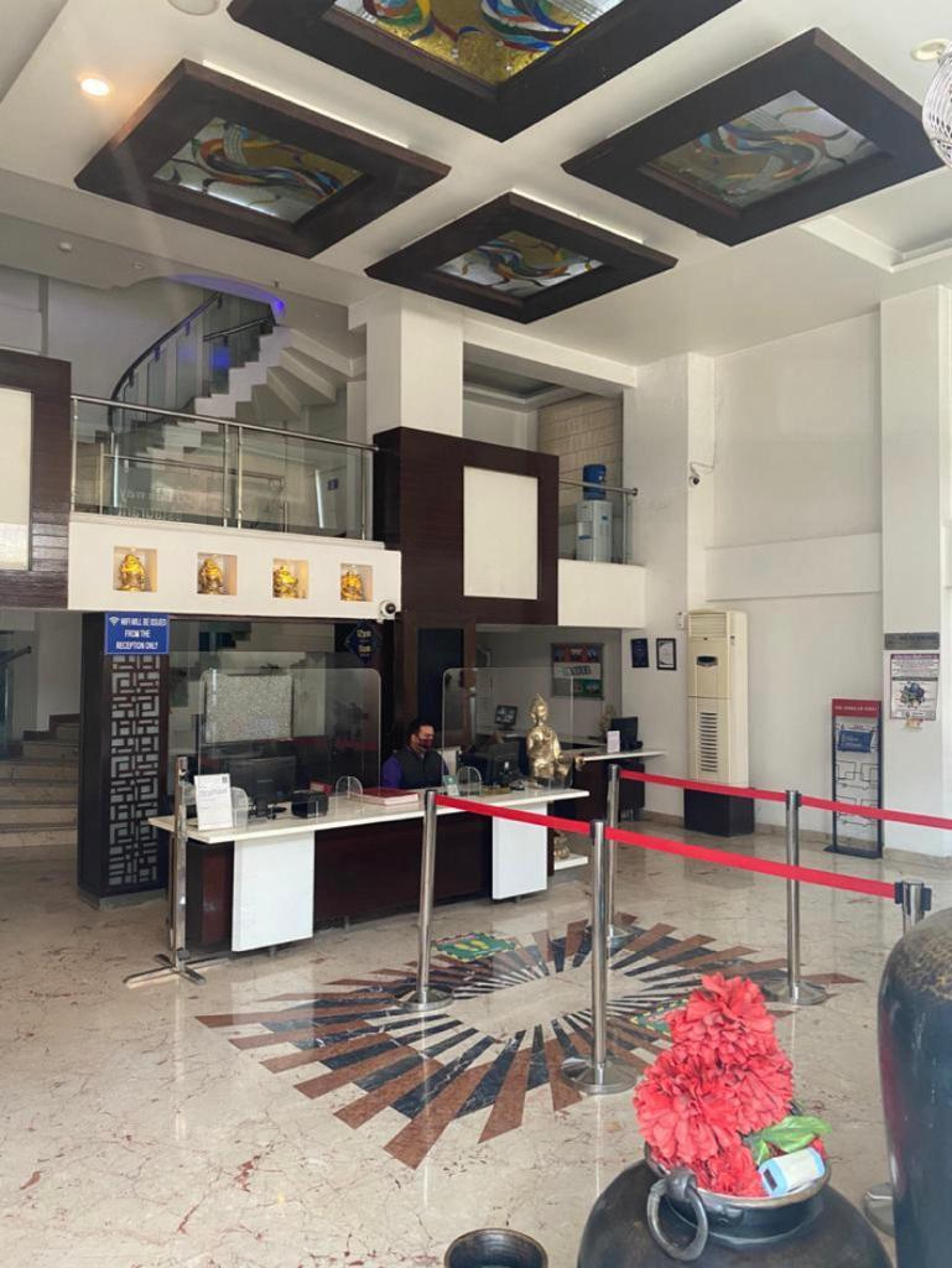 Hotel Le Roi Near New Delhi Railway Station Ngoại thất bức ảnh