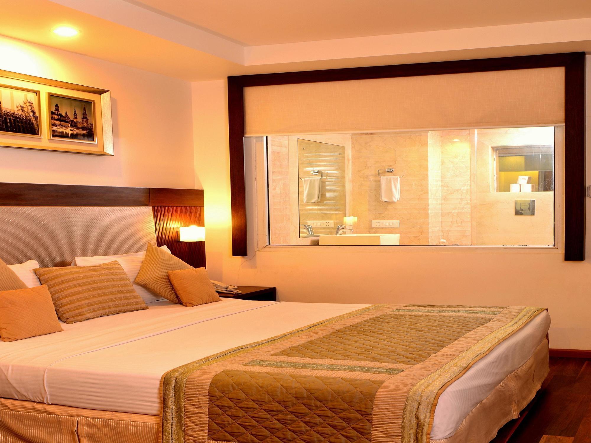Hotel Le Roi Near New Delhi Railway Station Ngoại thất bức ảnh